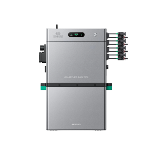 Zendure SolarFlow 2400 Pro Set mit AB3000L LiFePO4 Speicher, Frontansicht